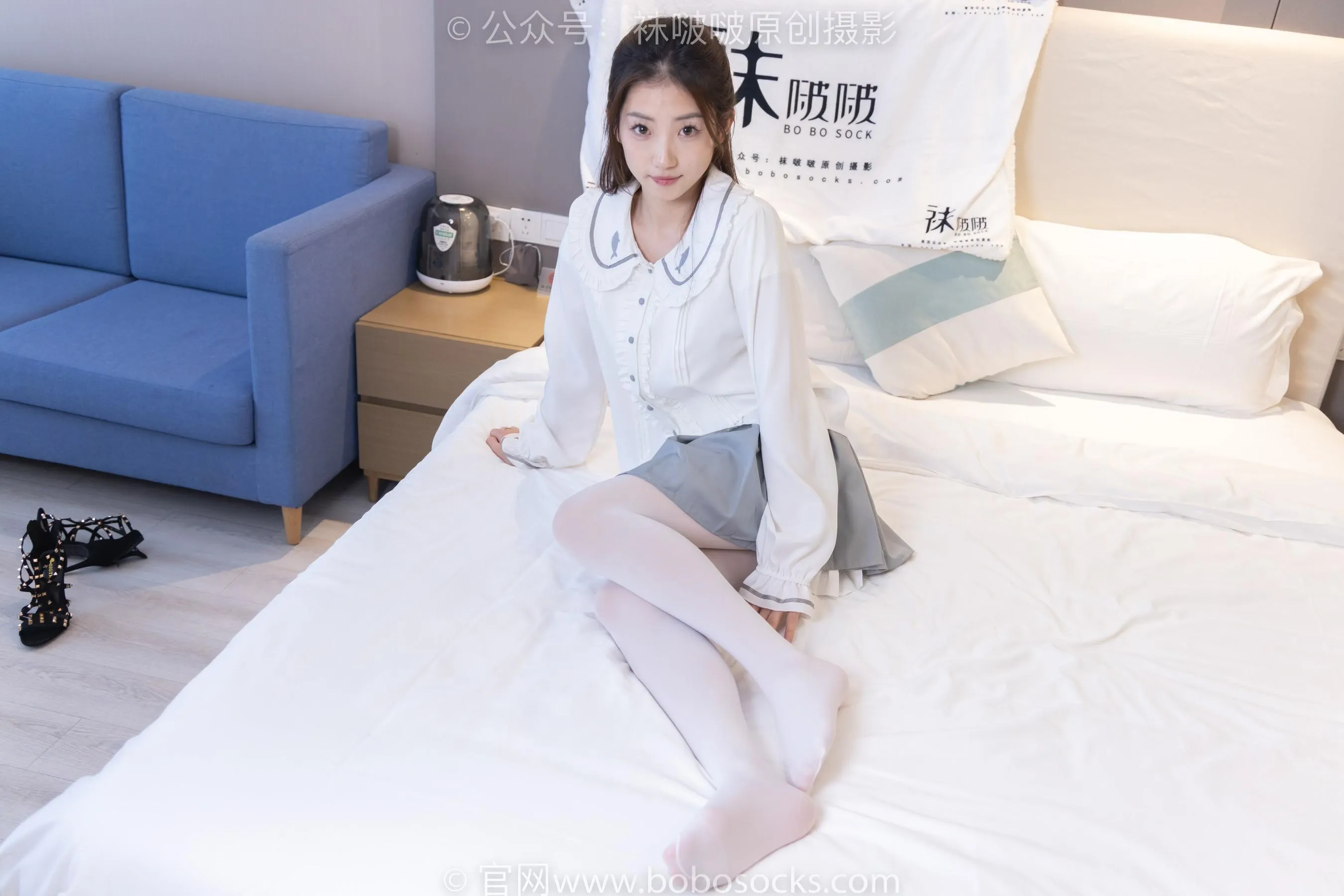 [BoBoSocks袜啵啵]NO.211 小沫-高跟鞋、厚白丝[23] [53P]插图1